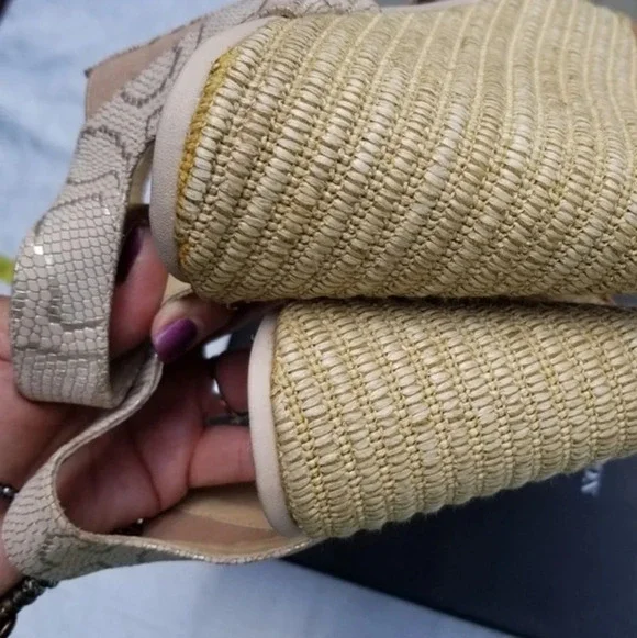 Matt Berson Golden snake wedges 10 NIB - Picture 6 of 10